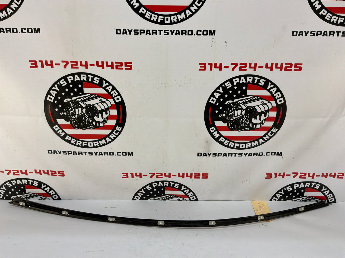 2009 Cadillac CTS-V LH Driver Roof Top Body Side Window Reveal Trim Molding OEM