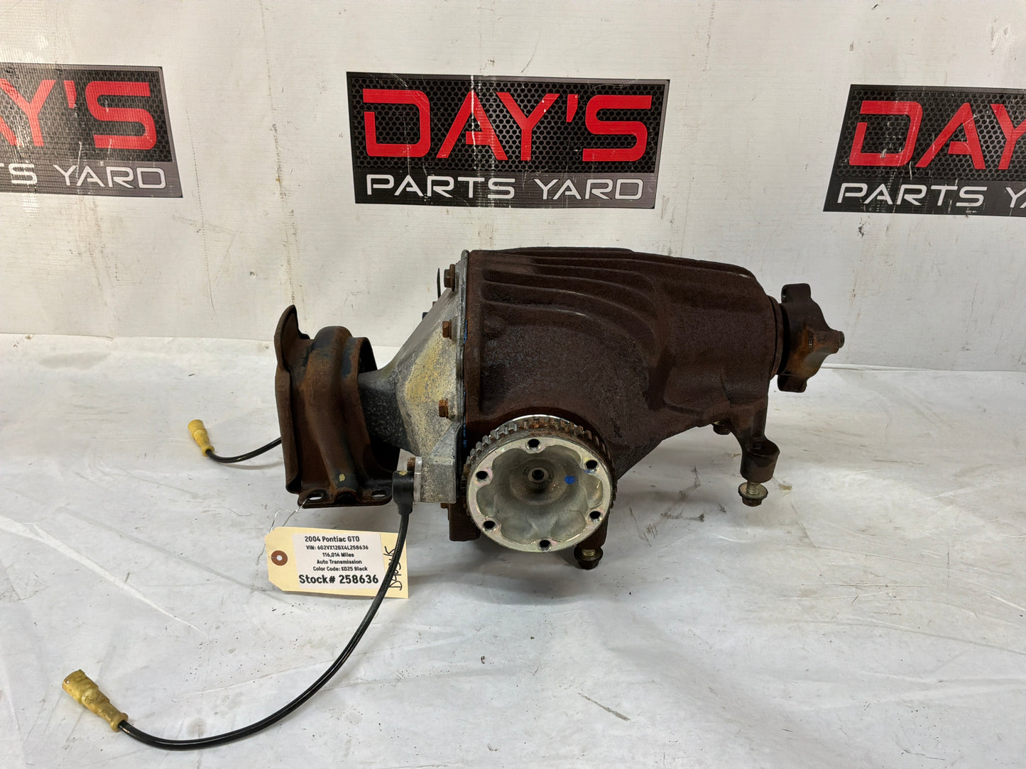 2004 Pontiac GTO Rear End Rearend Carrier Axle Differential 3.46 LSD OEM