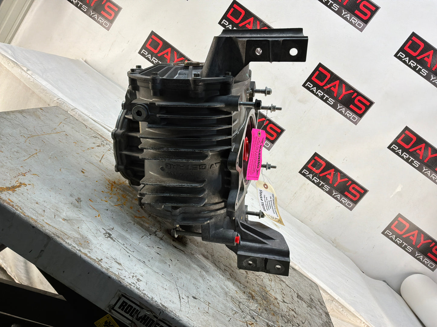 Rear differential - Day's Parts Yard