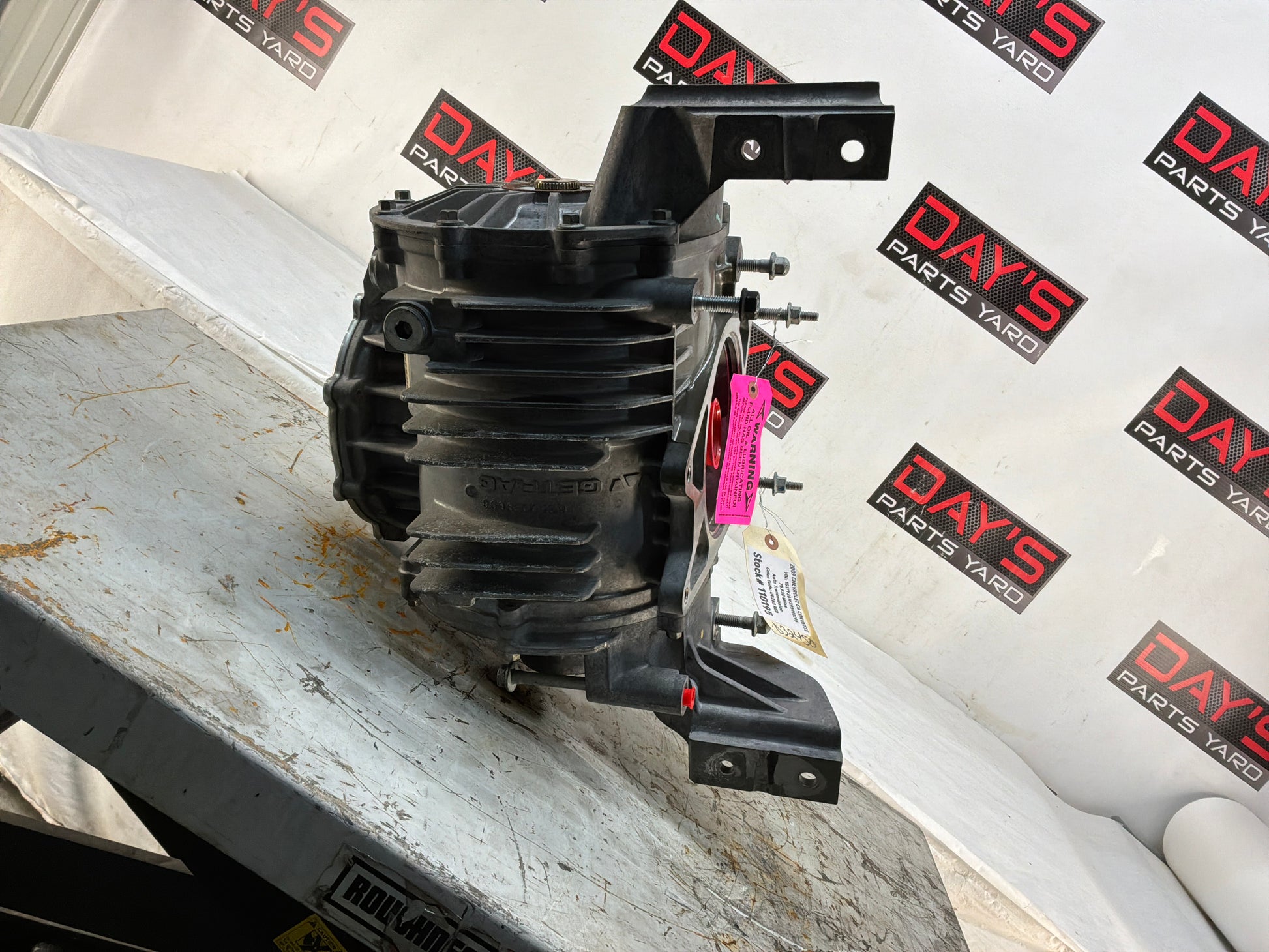 Rear differential - Day's Parts Yard
