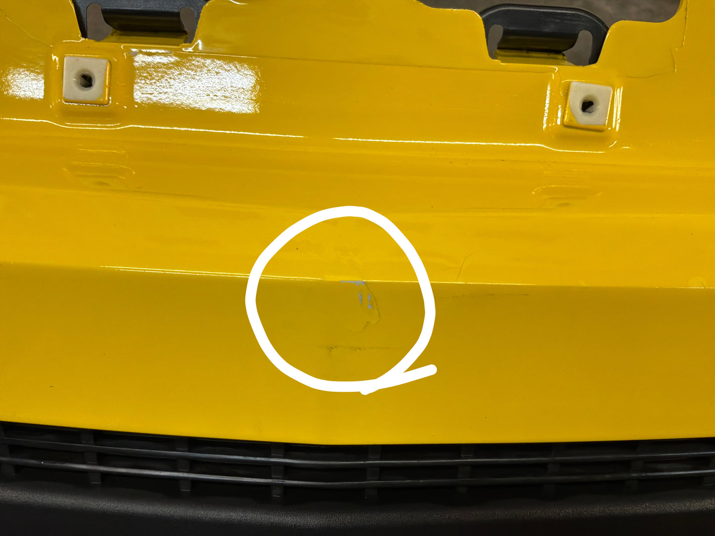 Complete rear bumper - Day's Parts Yard