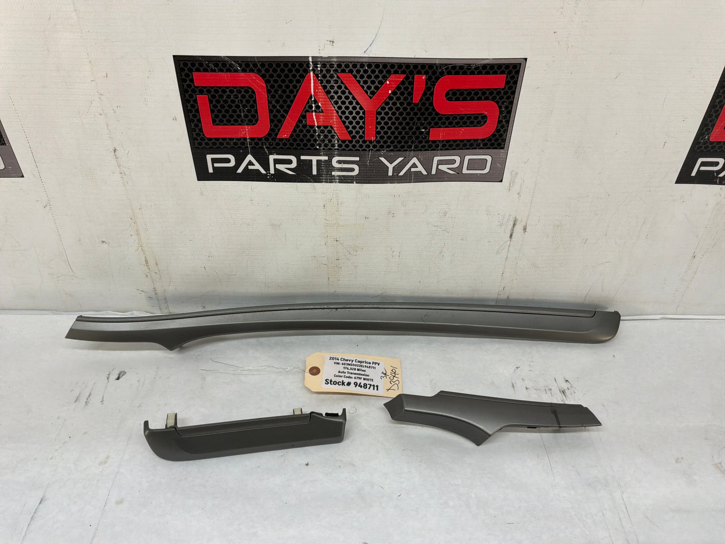 Dash trim - Day's Parts Yard