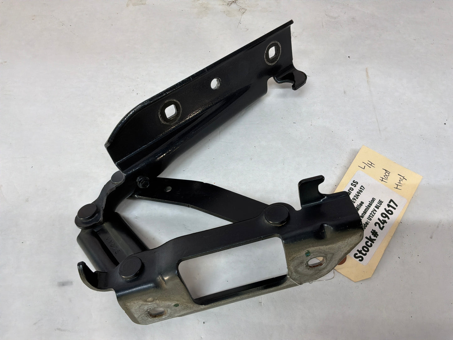 2014 Chevy Camaro SS RH & LH Hood Hinges OEM