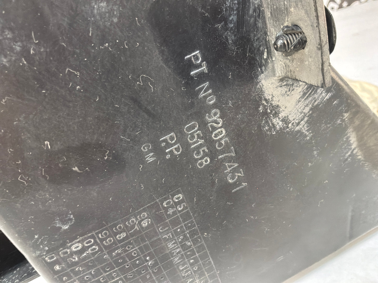 2005 Pontiac GTO Coolant Overflow Recovery Tank Reservoir Bottle OEM