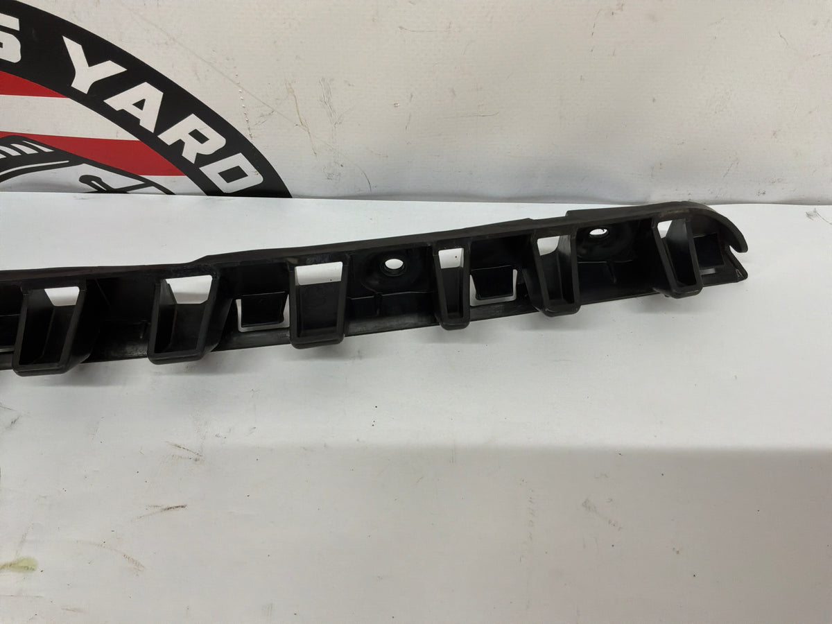 2013 Chevy Camaro ZL1 Rear Center Bumper Upper Support Bracket OEM