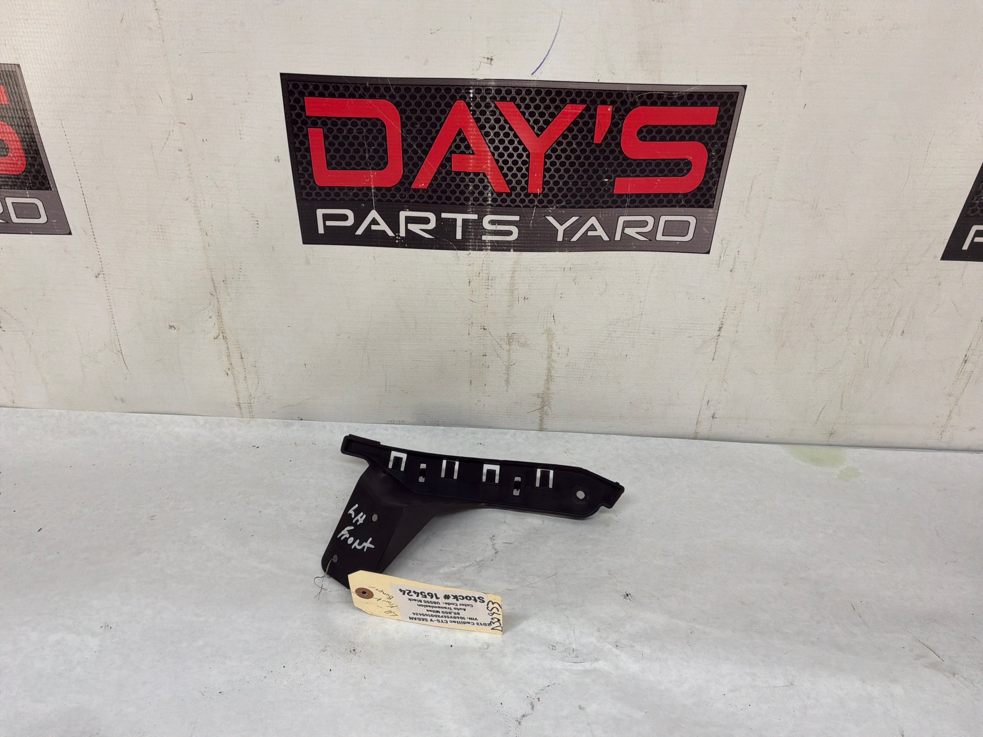 Bracket - Day's Parts Yard