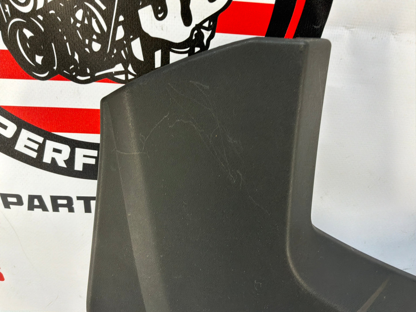 2016 Cadillac CTS-V V8 Engine Intake Manifold Cover Assembly OEM