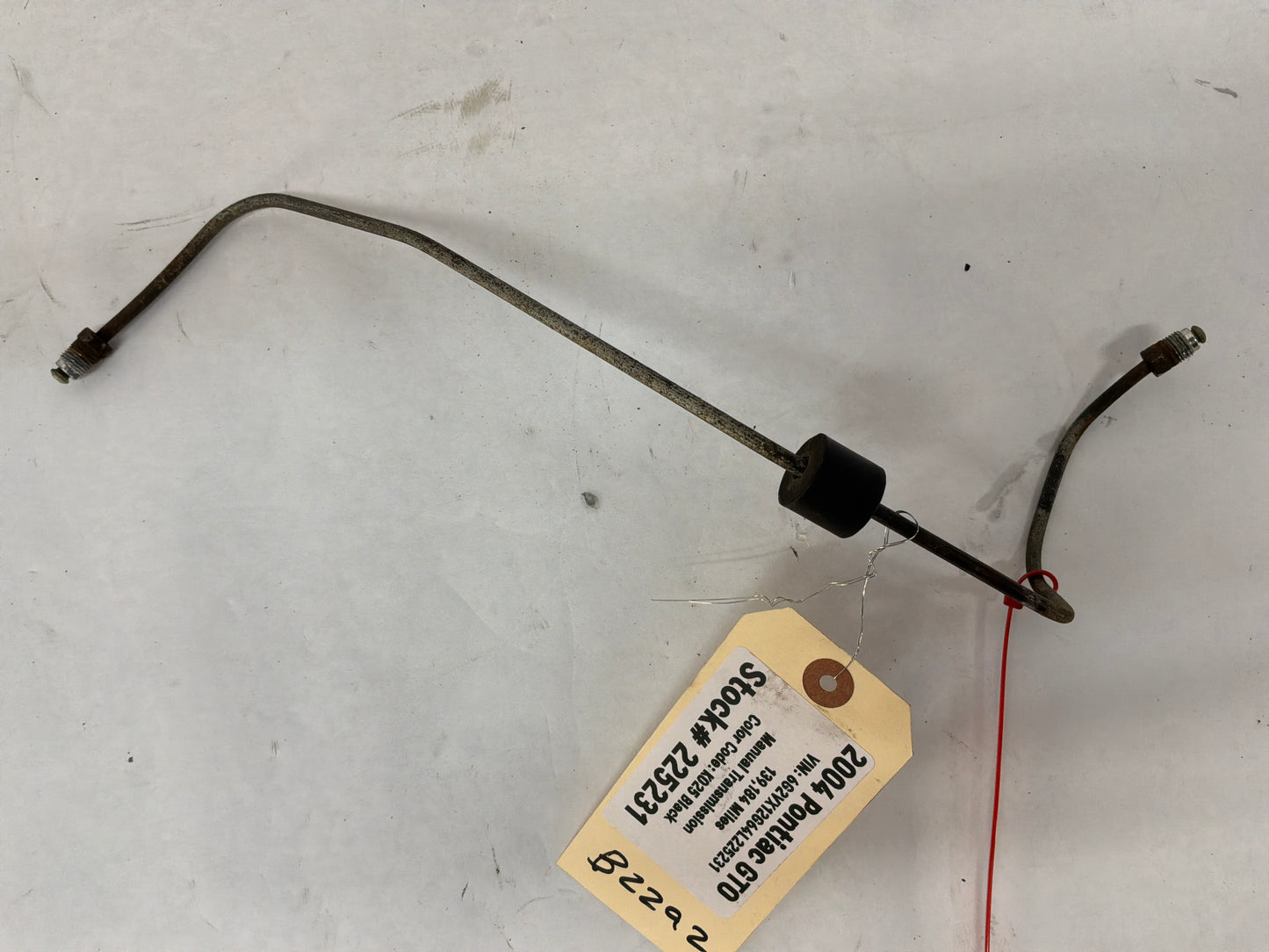 2004 Pontiac GTO RH Passenger Rear Suspension Control Arm Hard Brake Line Tube Hose OEM