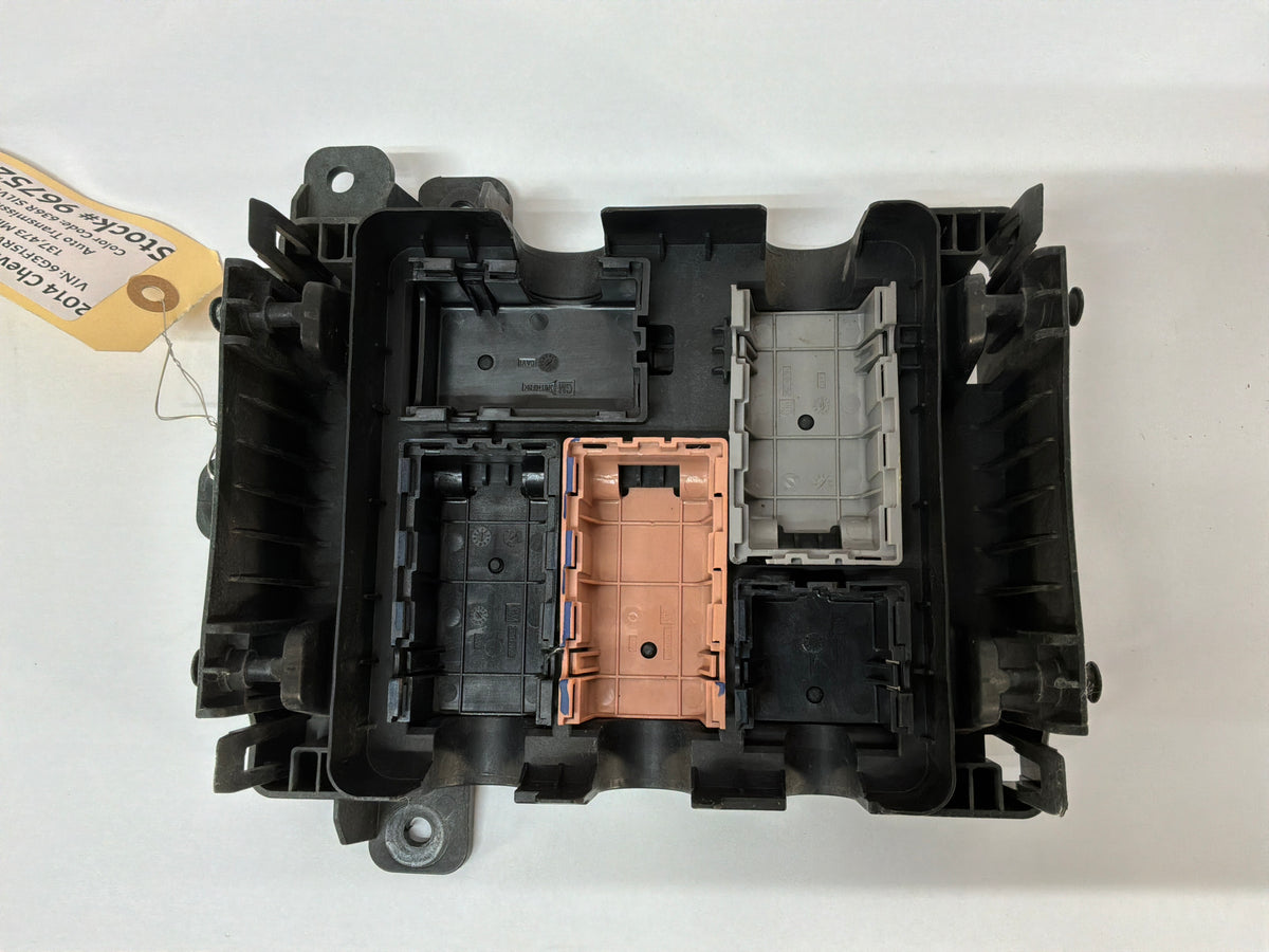 2014 Chevy SS Sedan Engine Bay Fuse Junction Box Block Panel Retainer Block OEM