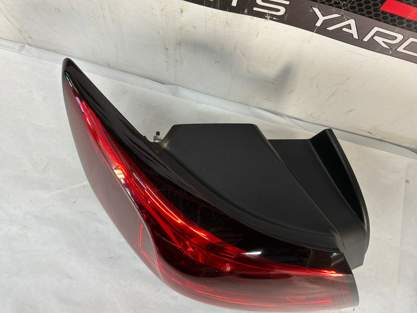 Tail light - Day's Parts Yard