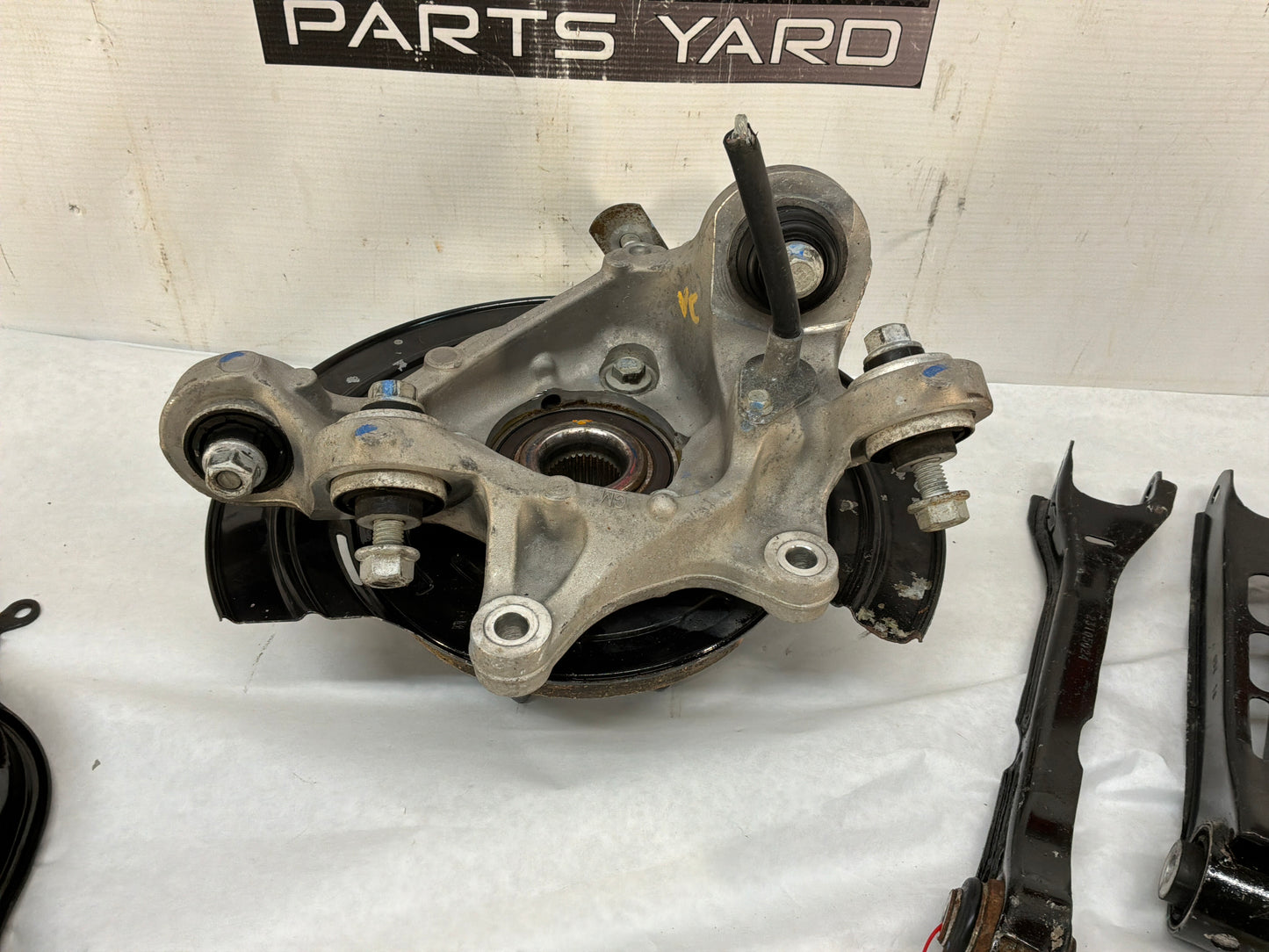 2016 Cadillac ATS-V RH Passenger Rear Suspension Spindle Control Trailing Arms Links Rod  Set OEM