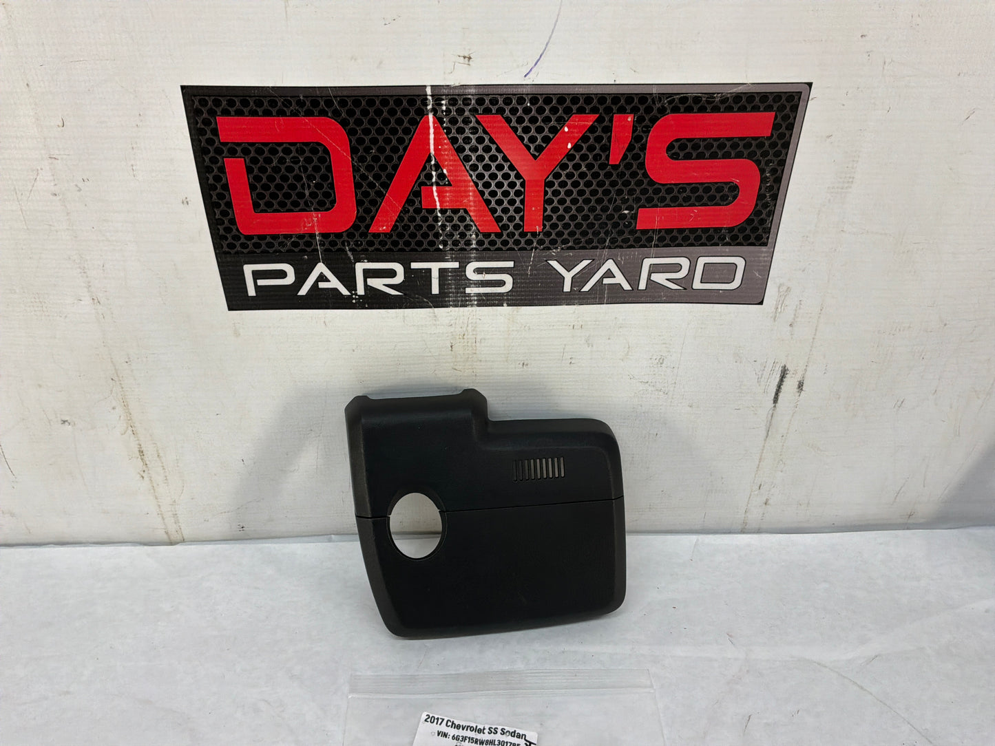 Column cover - Day's Parts Yard