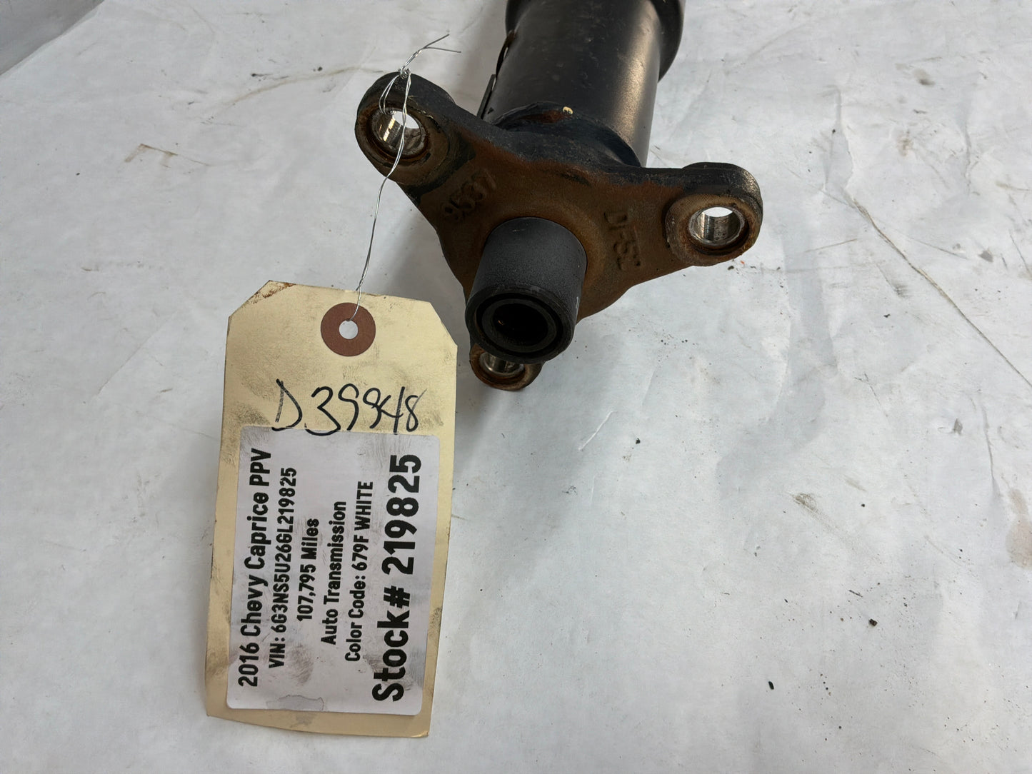2016 Chevy Caprice PPV Drive Shaft Driveshaft Propeller Shaft OEM
