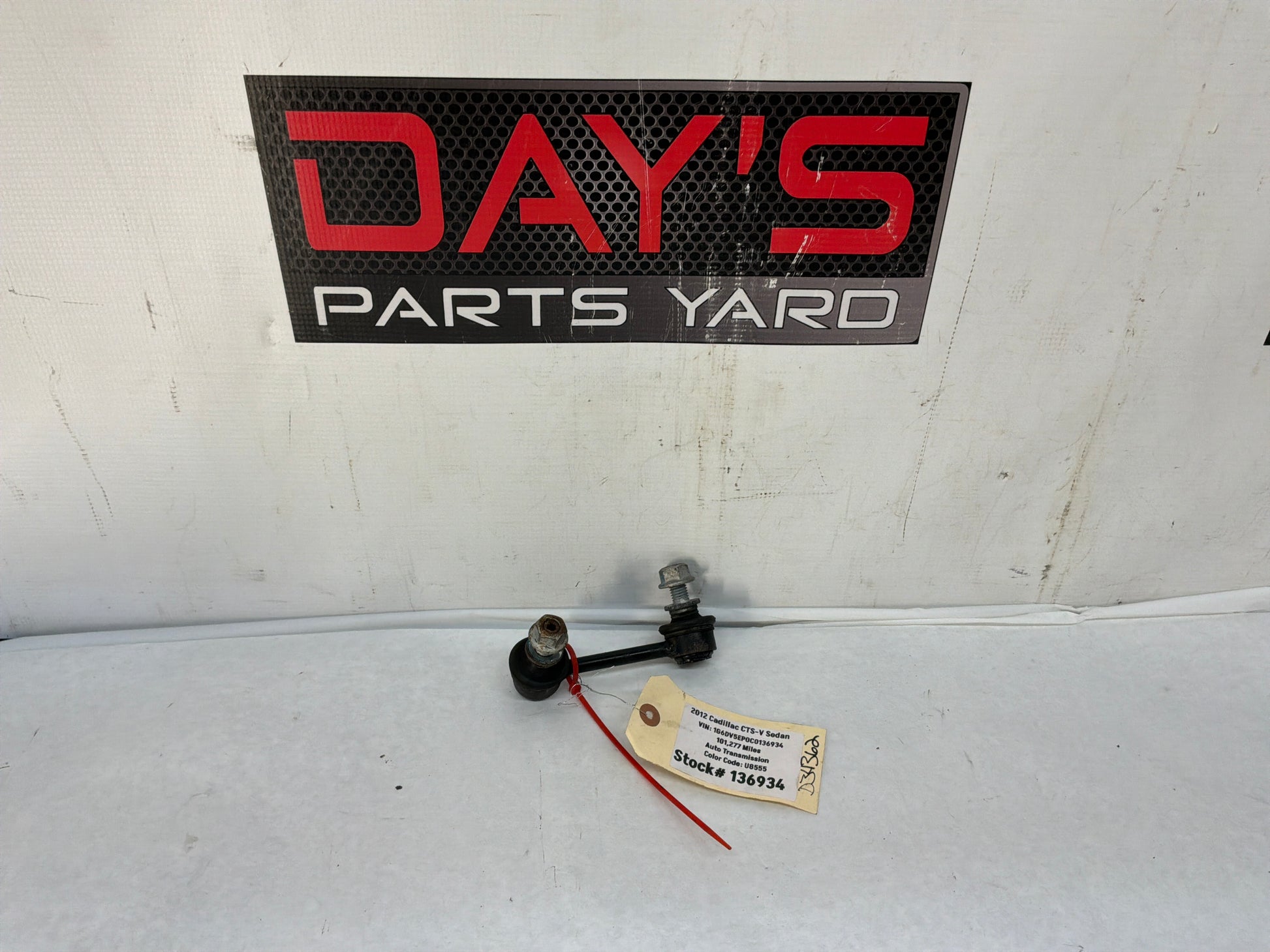 Rh rear swat bar end link - Day's Parts Yard