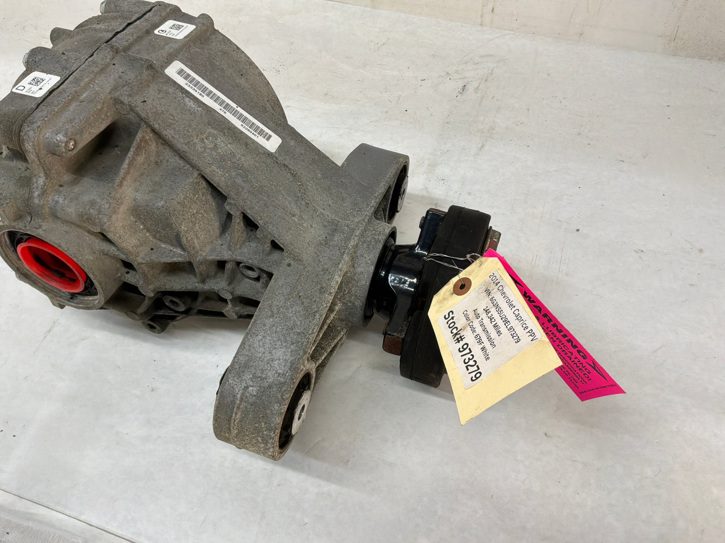 2014 Chevy Caprice PPV Rear End Rearend Carrier Differential 2.92 LSD OEM