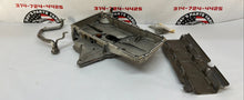 2002 Chevy C5 Corvette Aluminum Batwing Oil Pan w/ Windage Tray & Pick Up Tube OEM - Day's Parts Yard