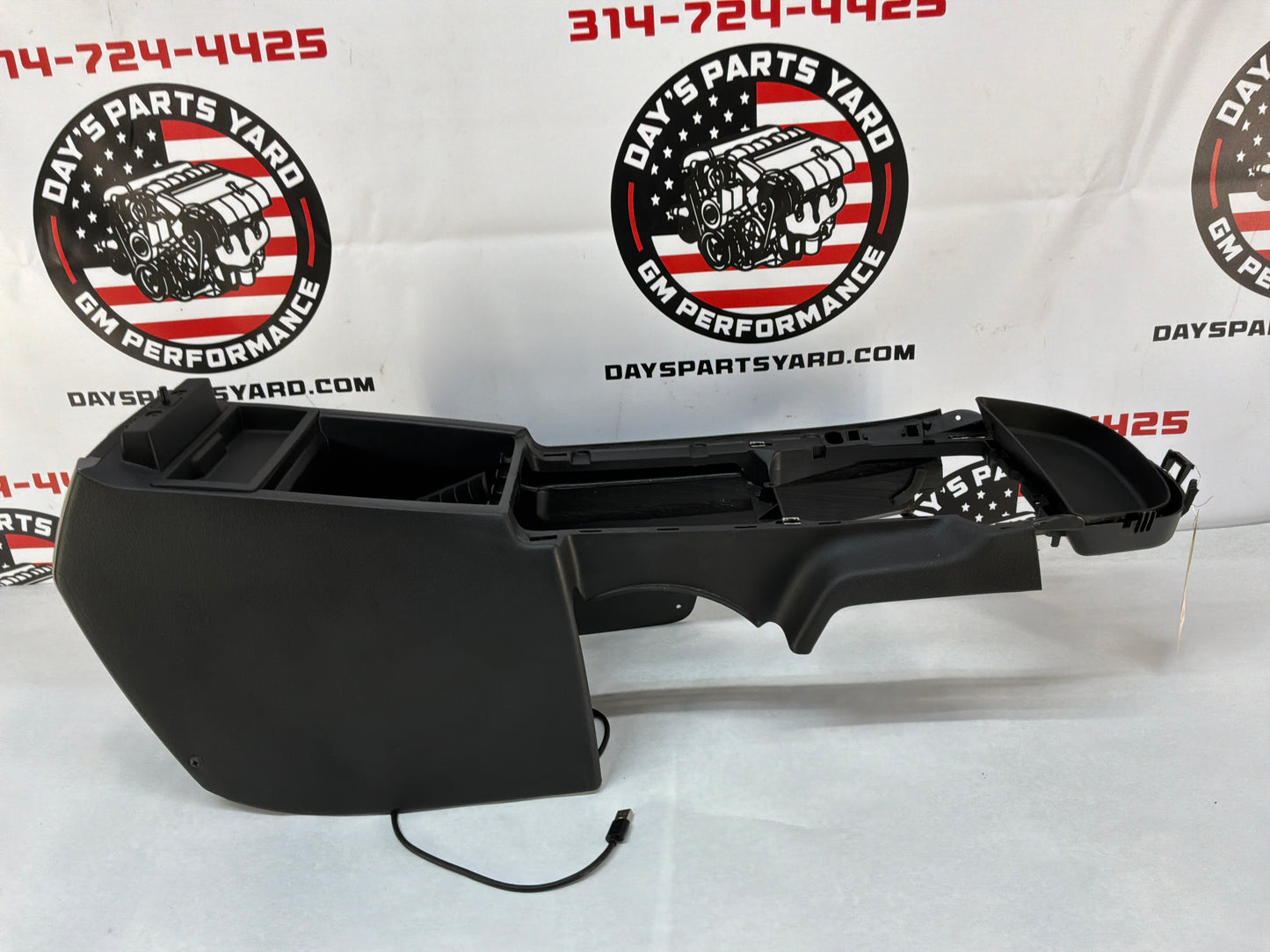 2005 Pontiac GTO Bare Center Console Armrest OEM