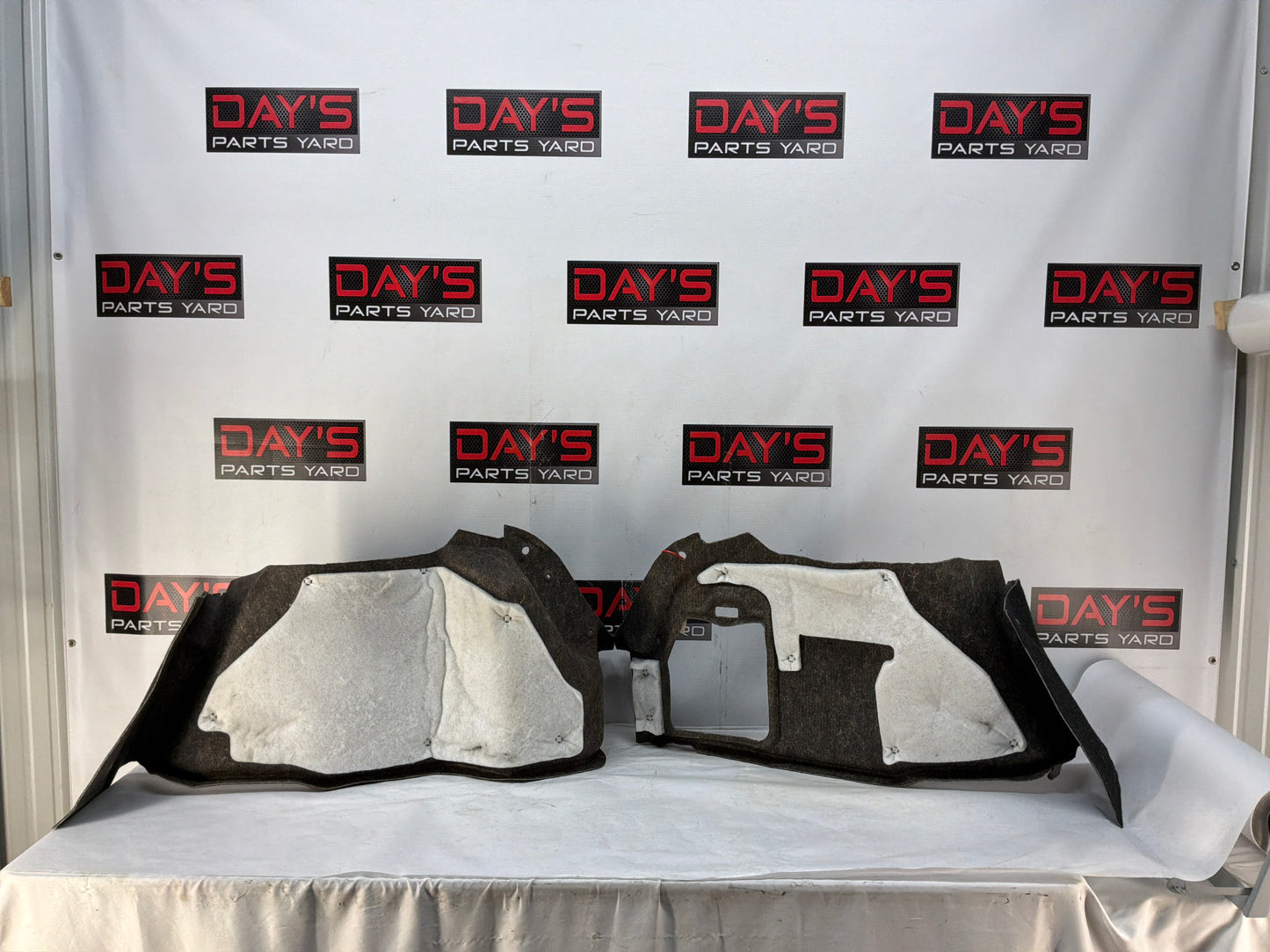 2011 Cadillac CTS-V Coupe RH & LH Interior Quarter Trunk Carpet Felt Liner Trim Panels OEM