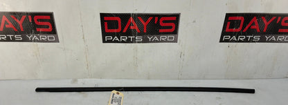 2004 Pontiac GTO LH Driver Window Door Belt Molding Weather Strip Trim OEM