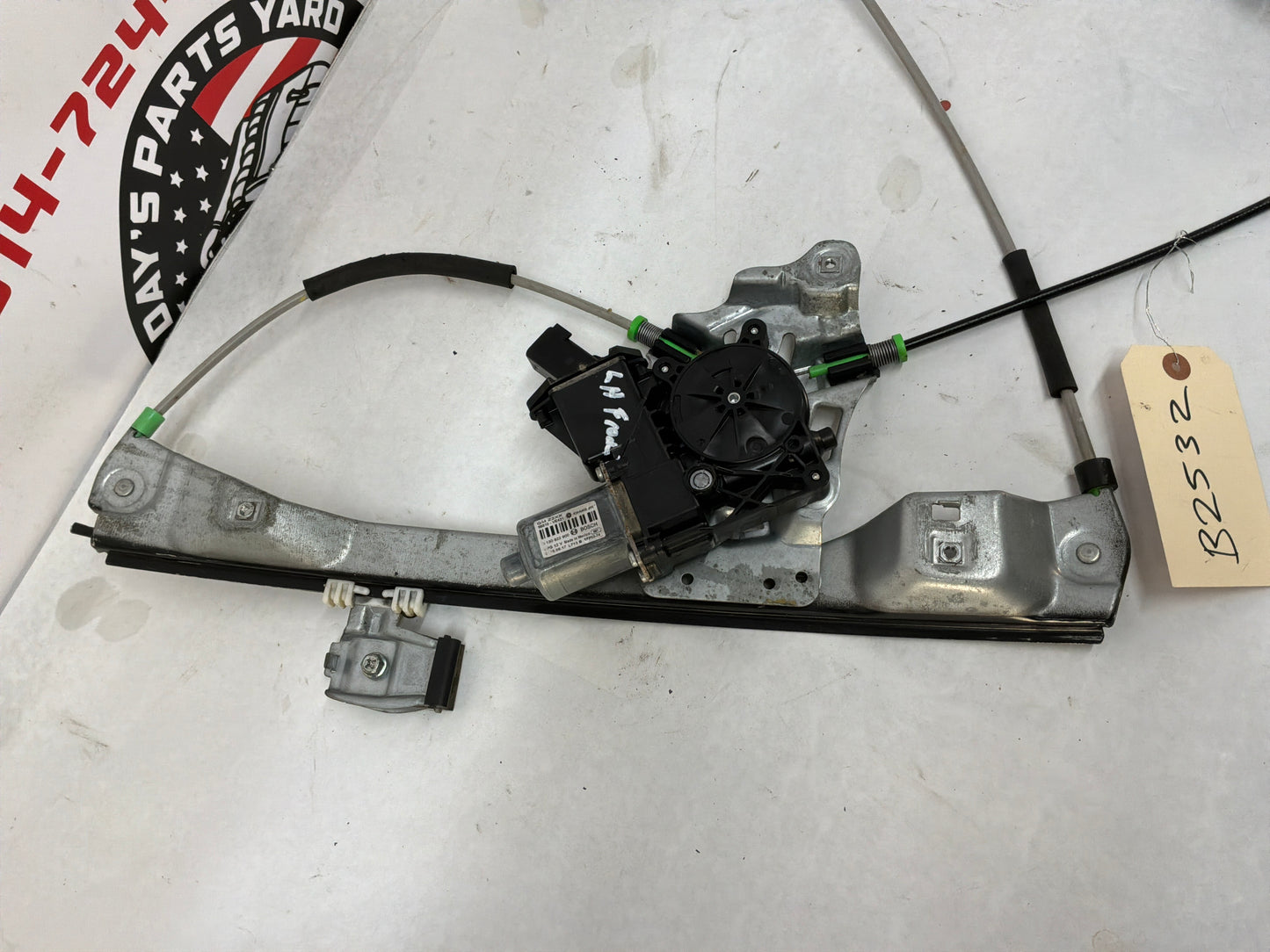 2017 Chevy SS Sedan LH Driver Front Window Regulator Motor OEM