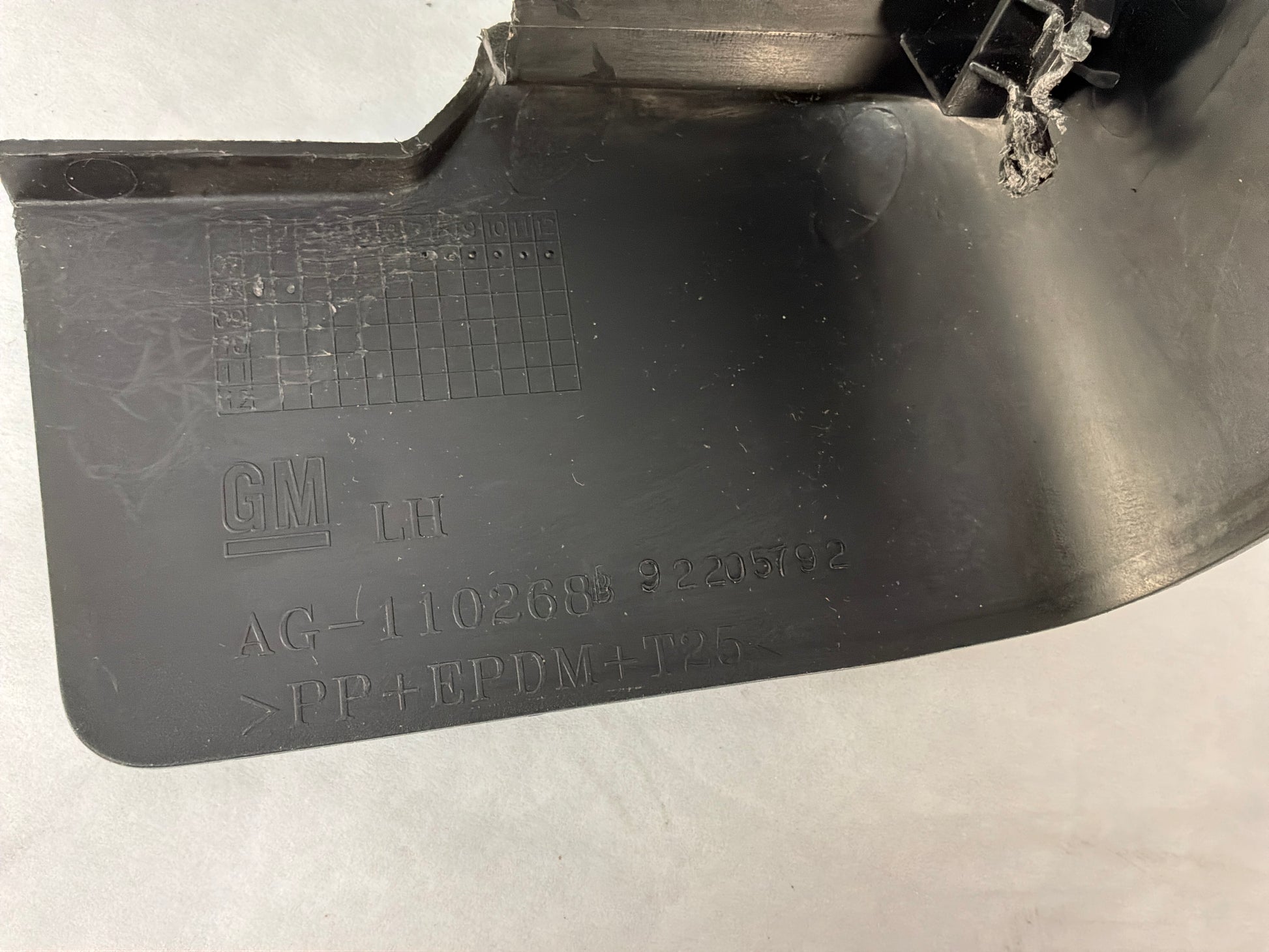 Lh seat trim - Day's Parts Yard