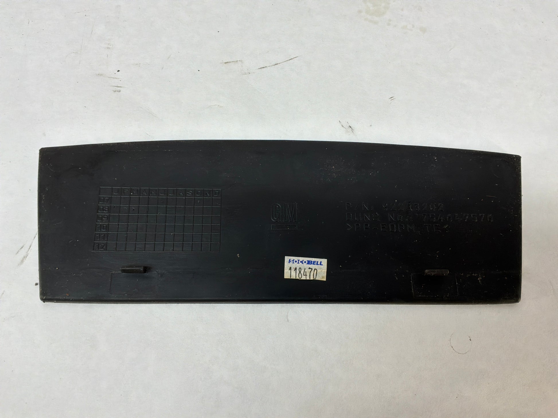 2009 Pontiac G8 GT Center Dash Radio Bezel Trim Molding Panel Speaker Grille OEM - Day's Parts Yard