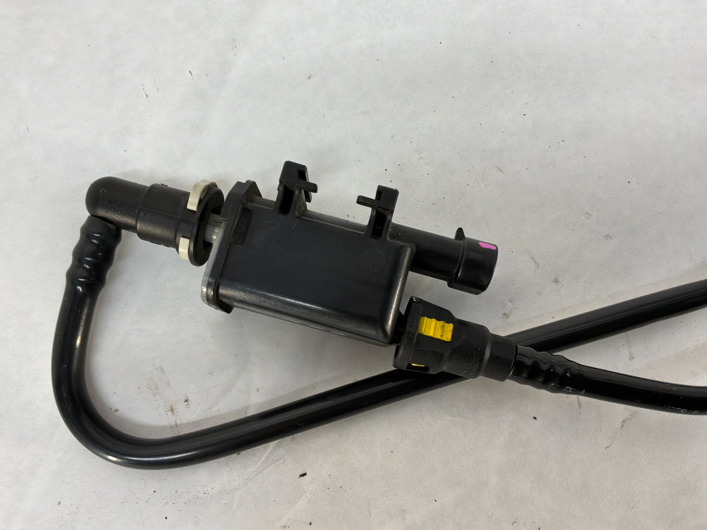 2017 Chevy SS Sedan Intake Manifold Evap Purge Valve Lines Tubes Hoses Lines OEM