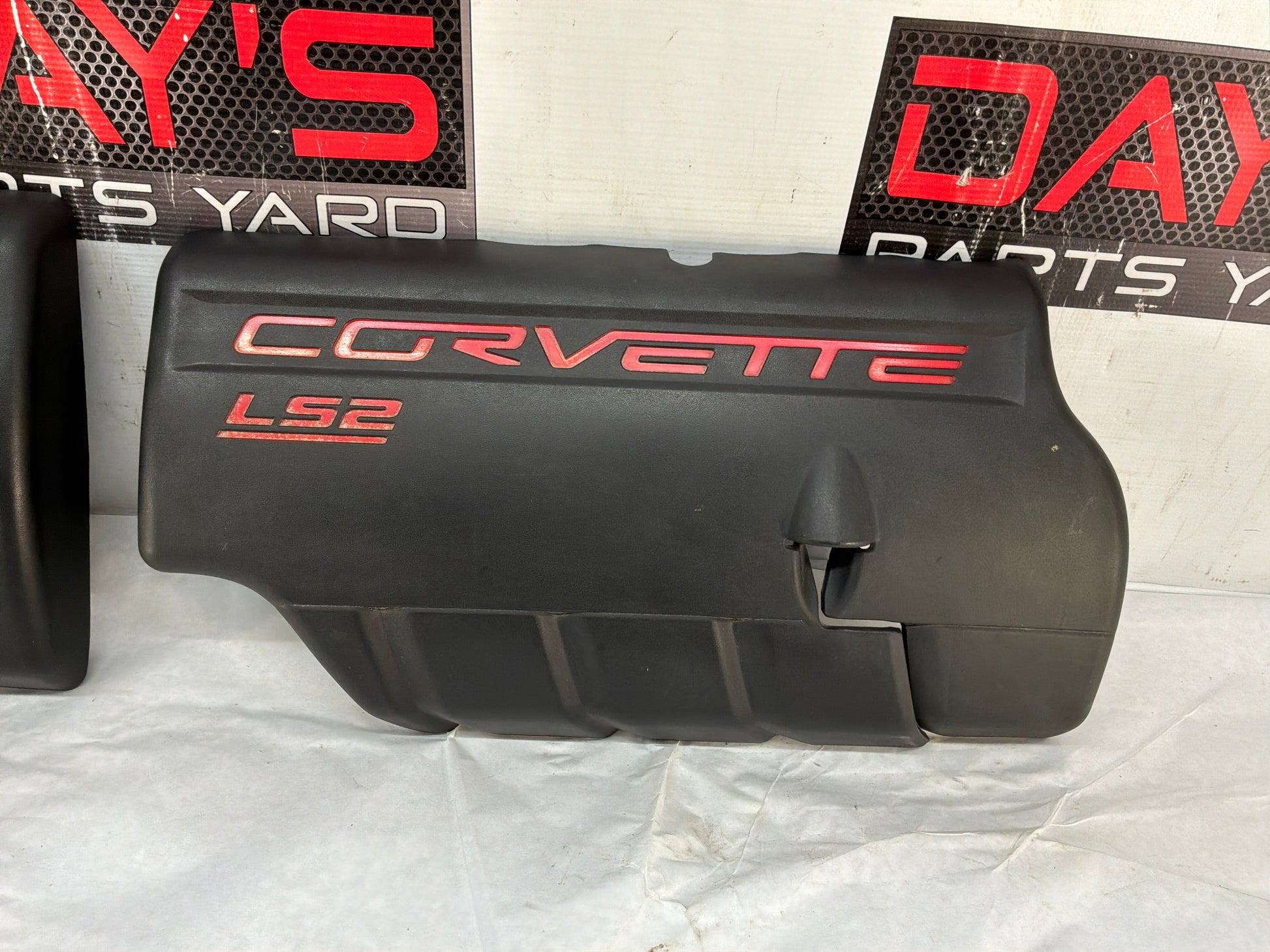 2005 Chevy C6 Corvette RH & LH Engine Appearance Intake Manifold Covers OEM - Day's Parts Yard