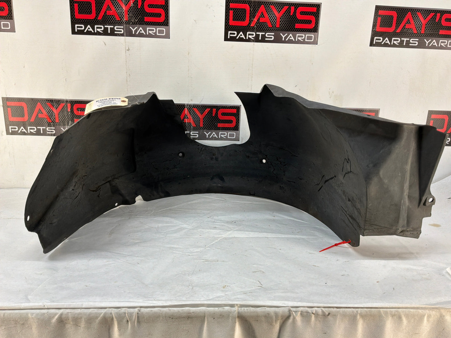 2008 Pontiac G8 GT RH Passenger Front Fender Wheel Well Liner House OEM