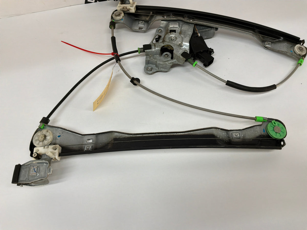 2014 Chevy SS Sedan RH Passenger Front Window Regulator Motor OEM