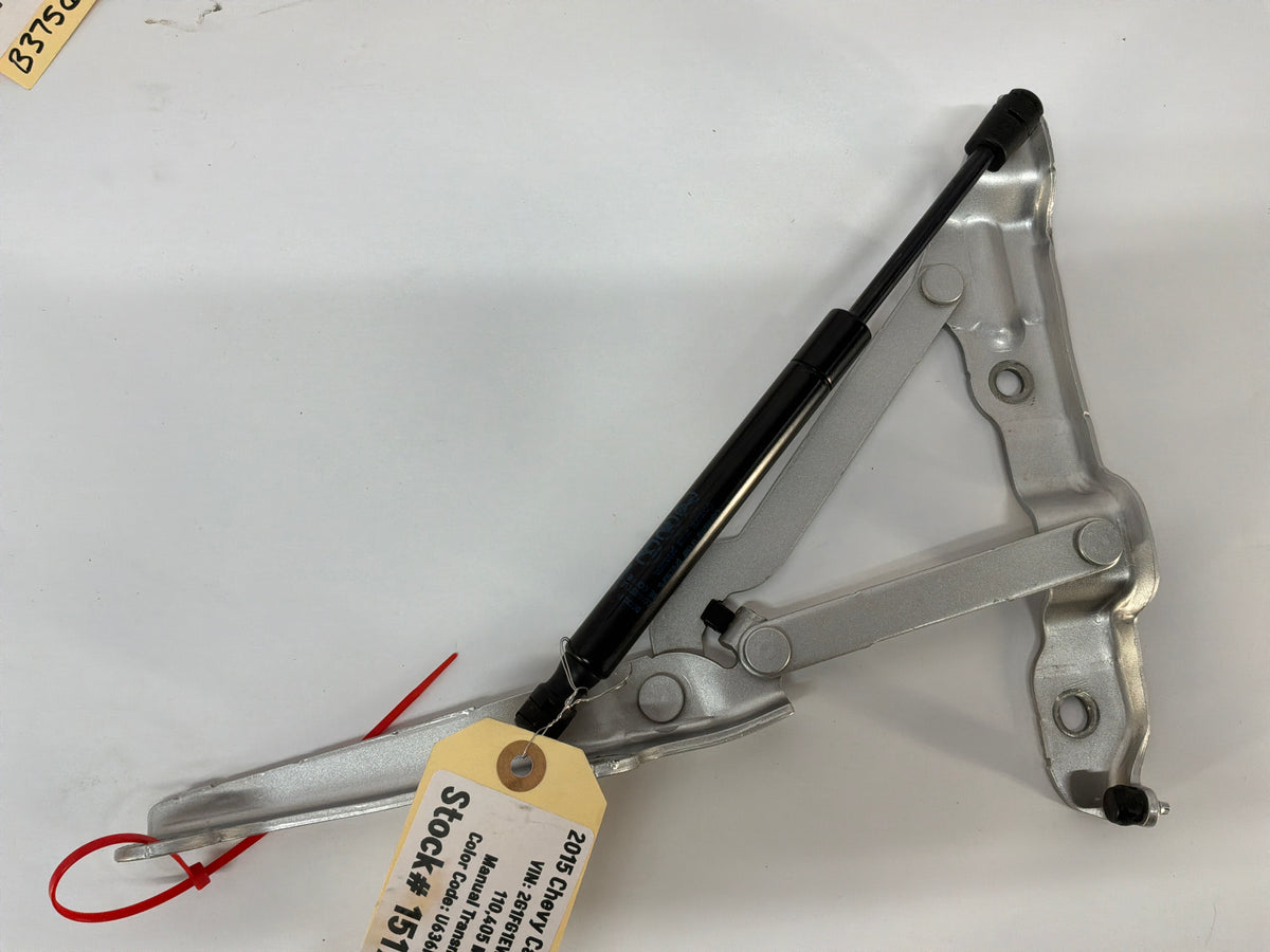 2015 Chevy Camaro SS 1LE Trunk hinges