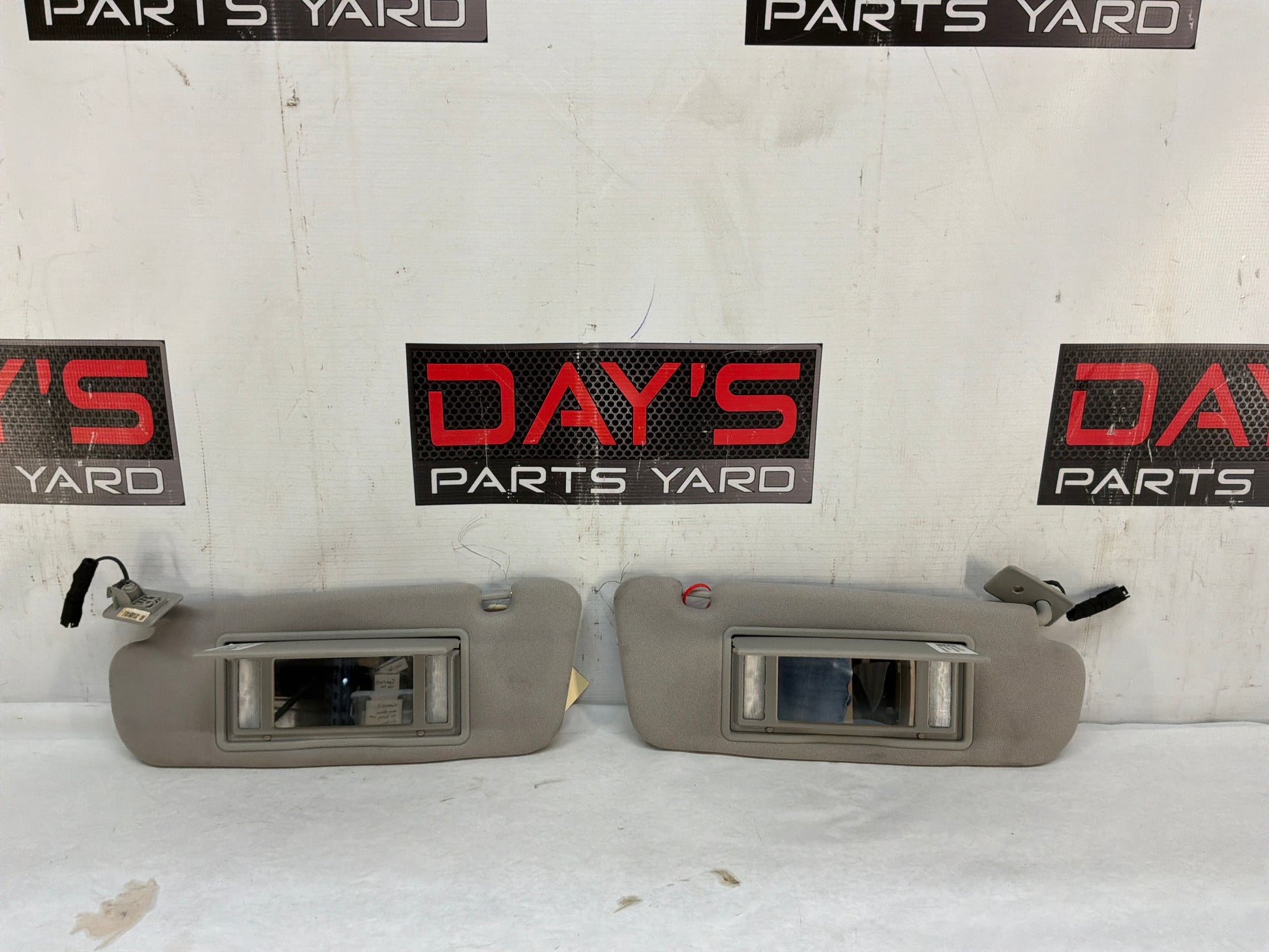 2014 Chevy SS Sedan RH & LH Sun Visor Sunvisor Shade OEM - Day's Parts Yard