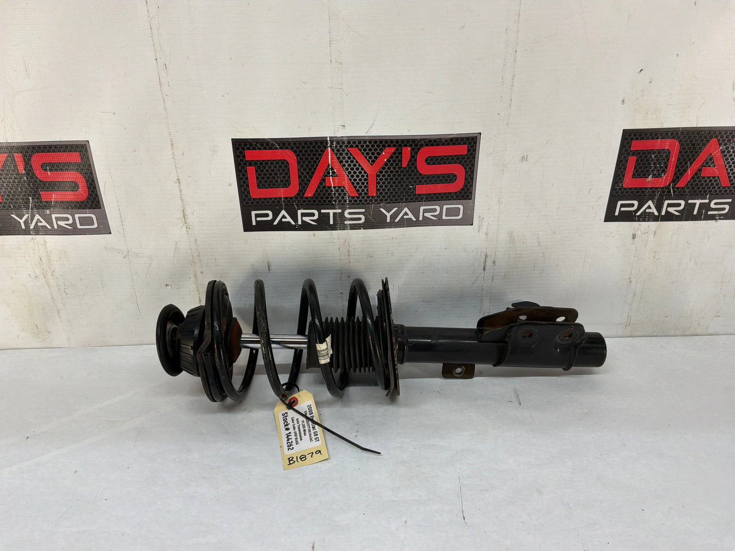 2008 Pontiac G8 GT LH Driver Front Suspension Strut Assembly OEM