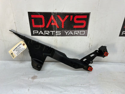 2013 Chevy Camaro ZL1 RH Passenger Rear Bumper Guide Bracket Support OEM