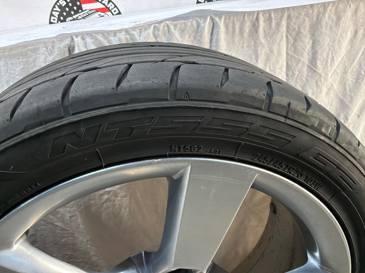 2010 Chevy Camaro SS 20x8 20x9 Factory OEM Wheels Rims with Tires