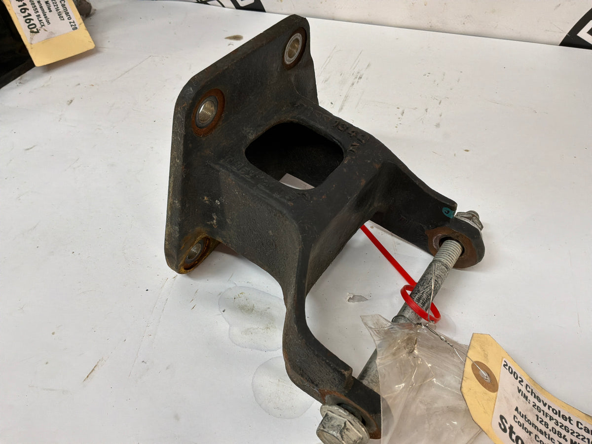 2002 Chevy Camaro Z28 Engine Motor Mounts OEM