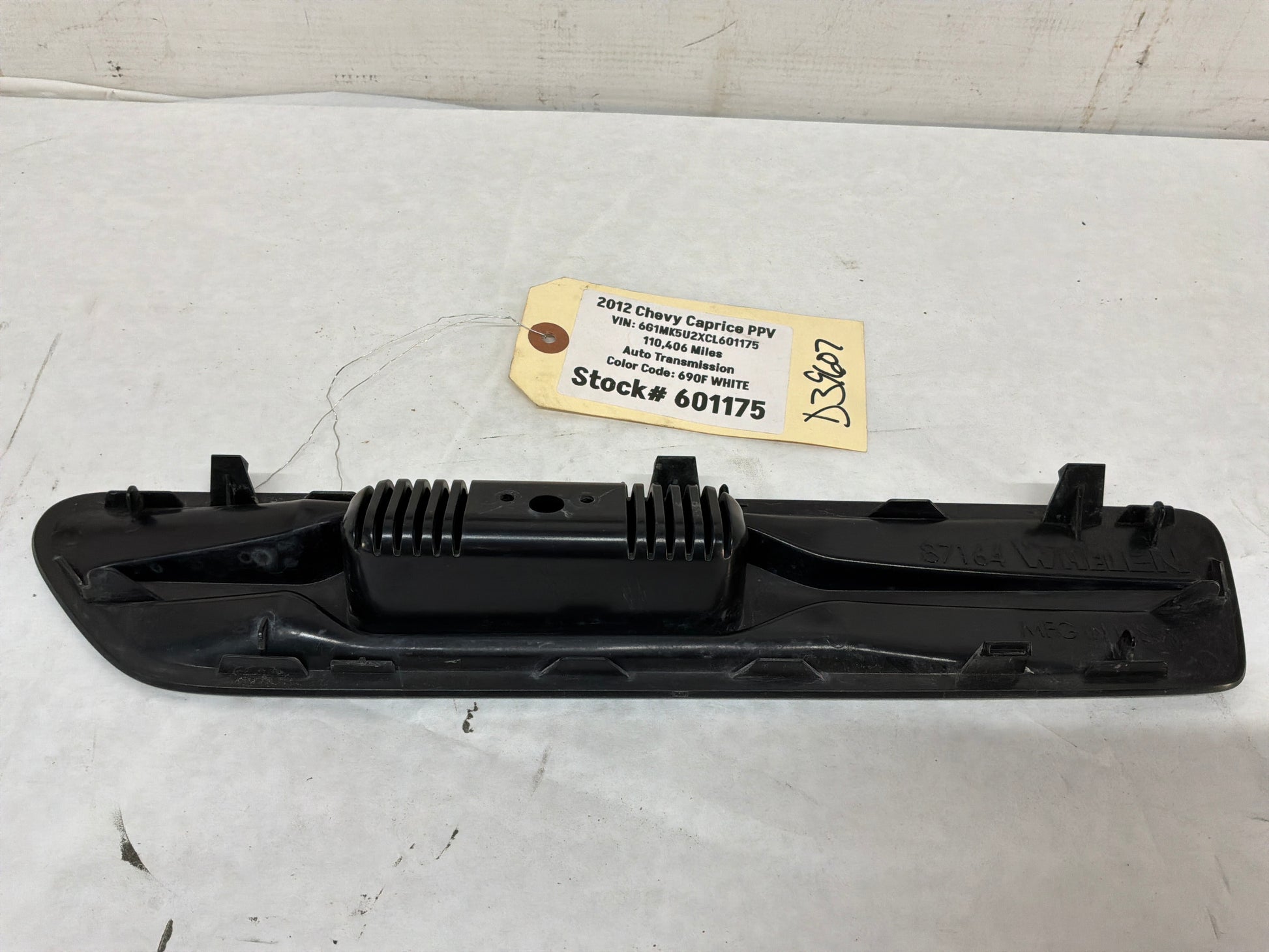 Rh fender marker - Day's Parts Yard