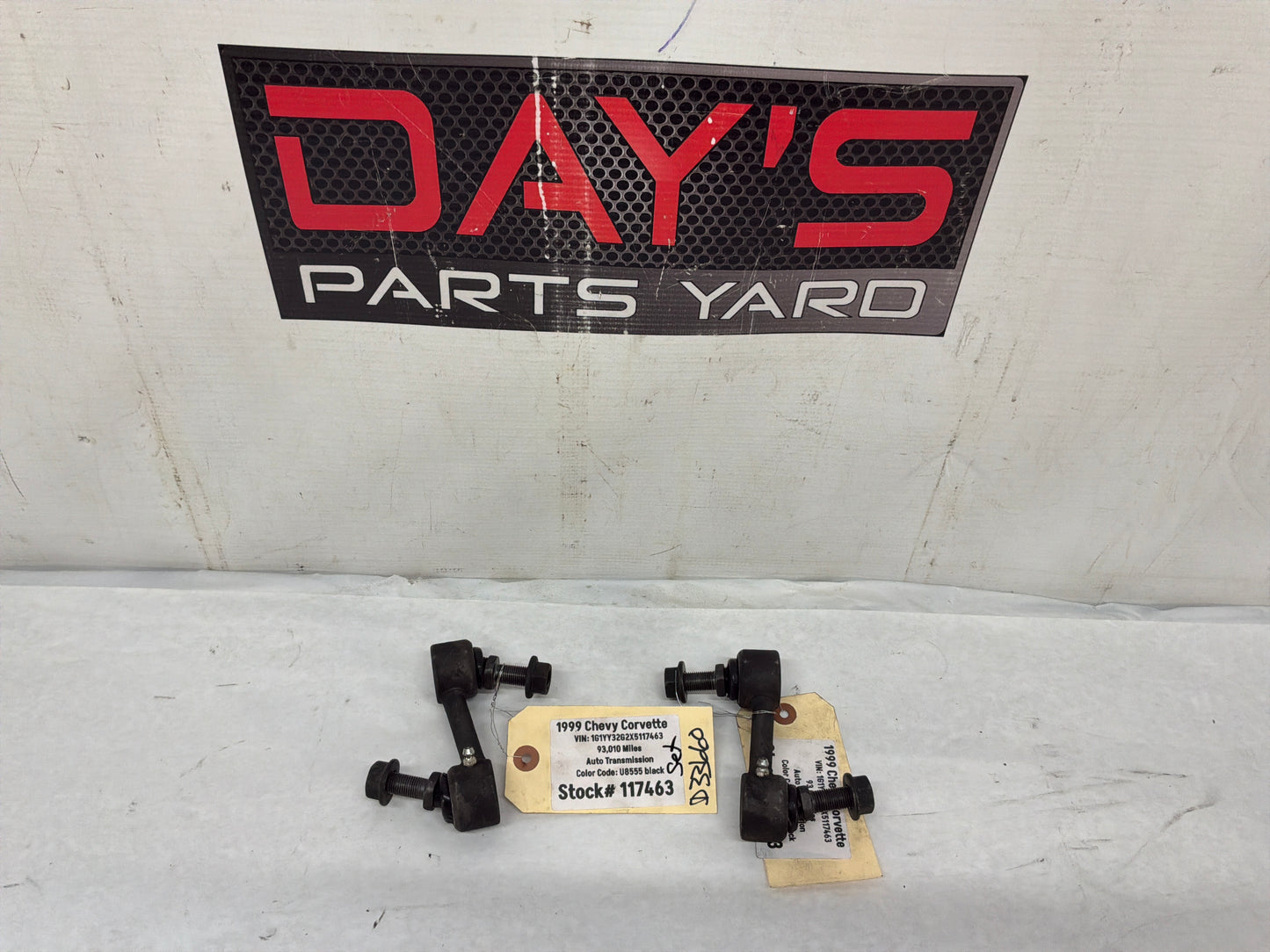 Front sway bar links - Day's Parts Yard