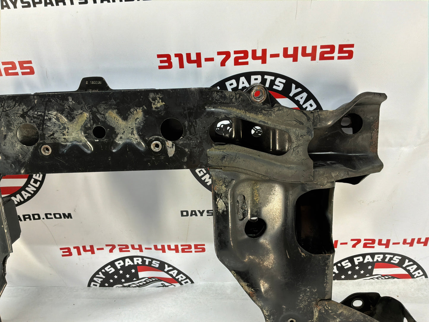2005 Pontiac GTO Front Suspension Engine Cradle K Member Sub Frame OEM