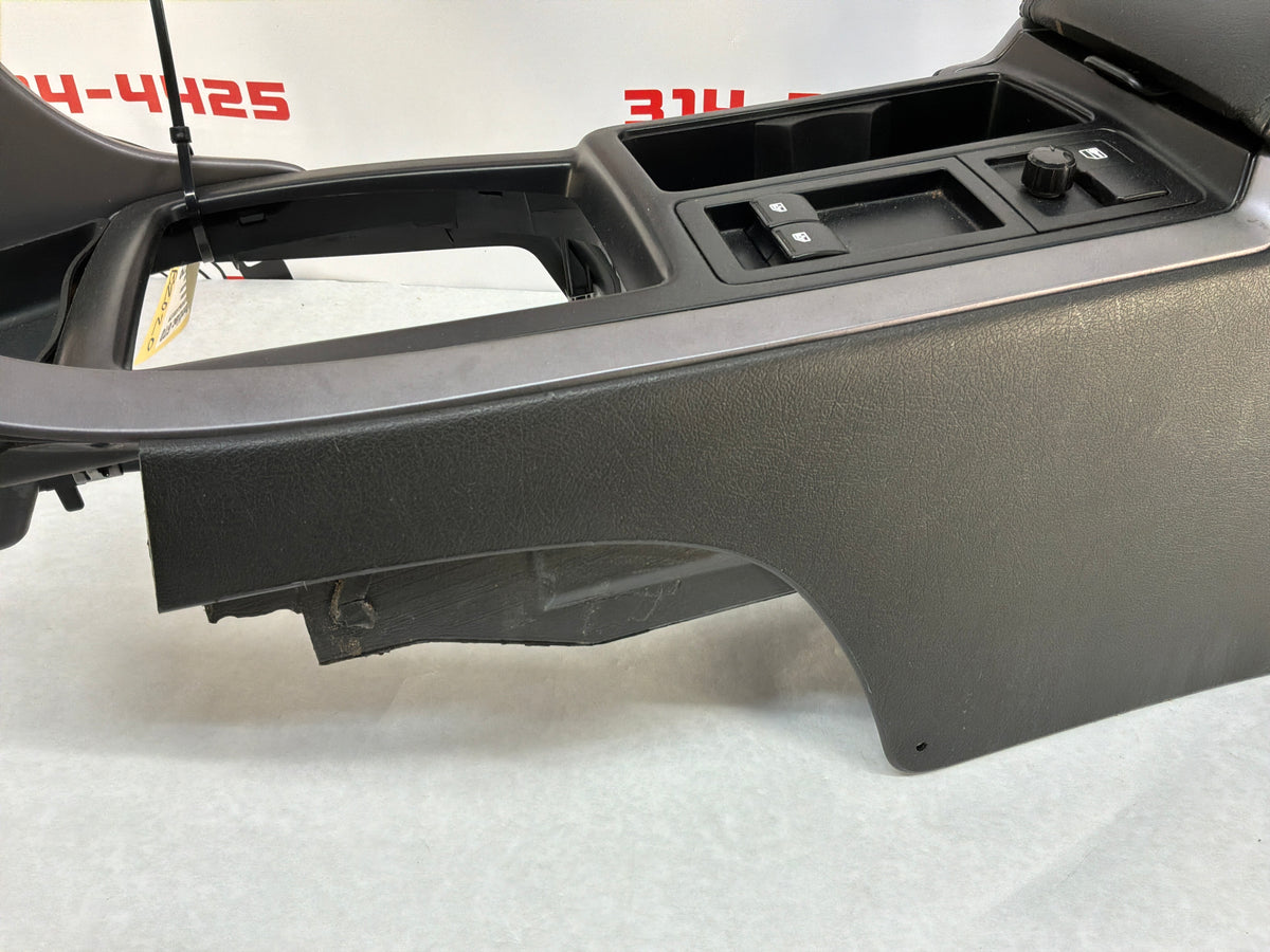 2006 Pontiac GTO Center Console Arm Rest Assembly OEM