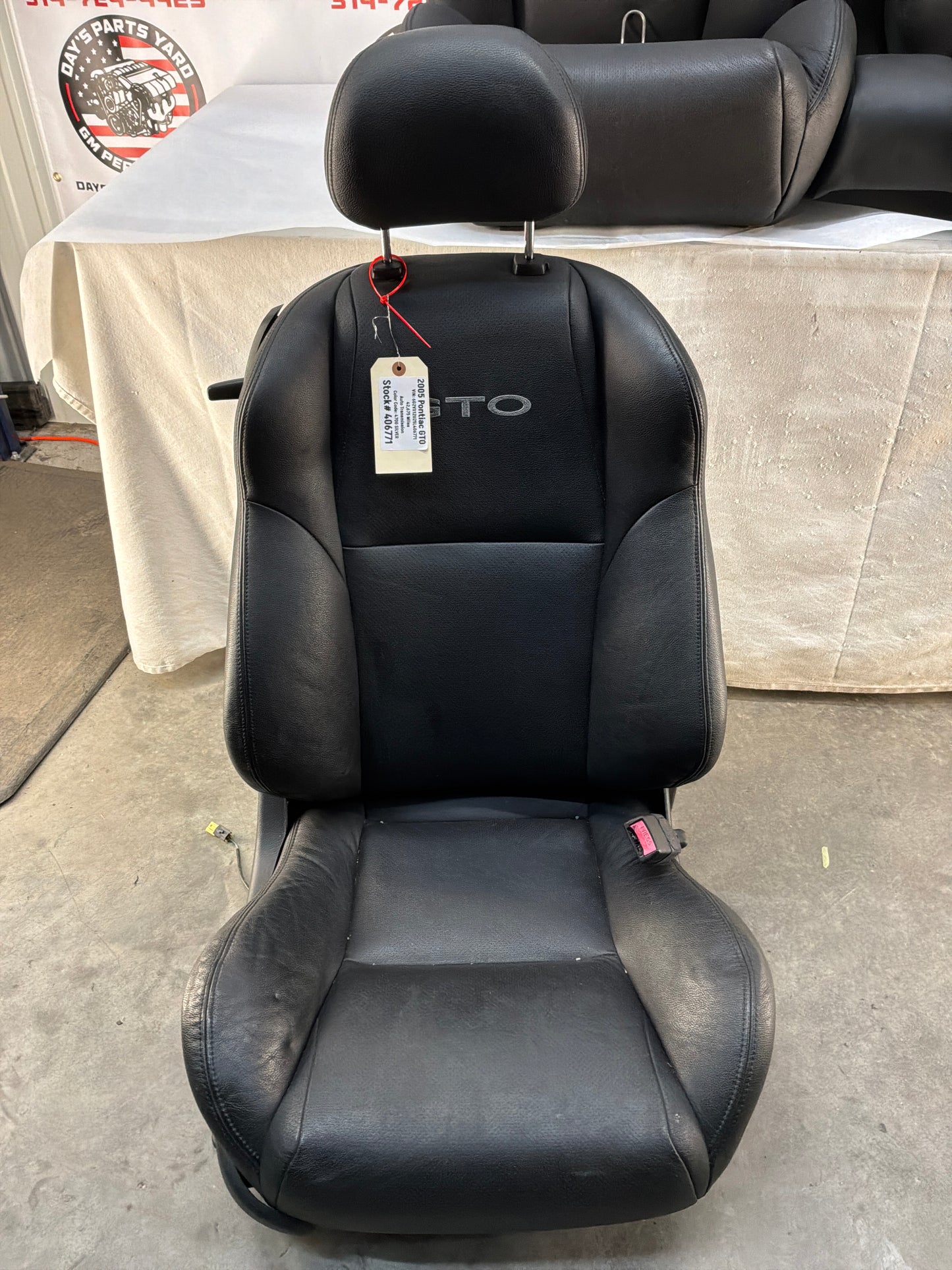 2005 Pontiac GTO Black Leather Front and Rear Seats Set OEM