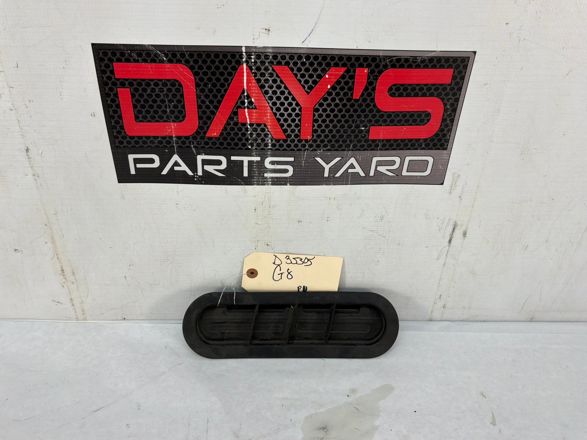 Rubber vent cover - Day's Parts Yard