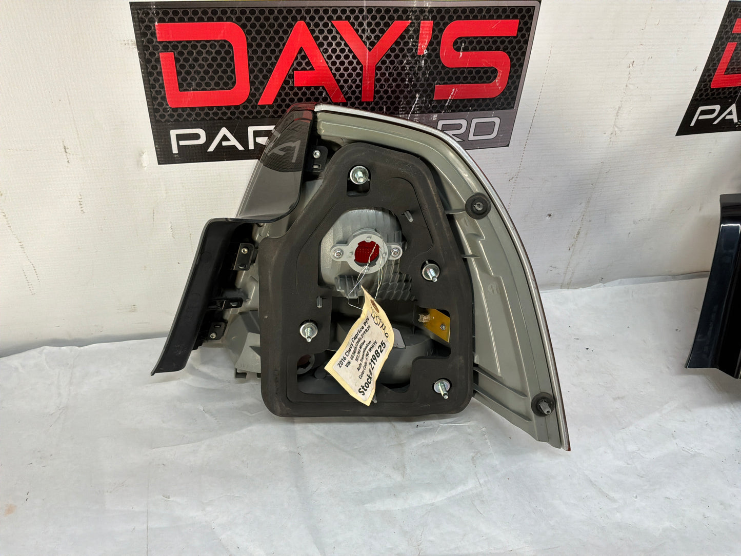 2016 Chevy Caprice PPV LH Driver Tail Light Taillight Lamp OEM