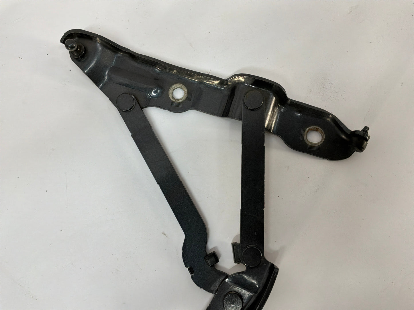 2011 Chevy Camaro SS RH & LH Trunk Hinges OEM