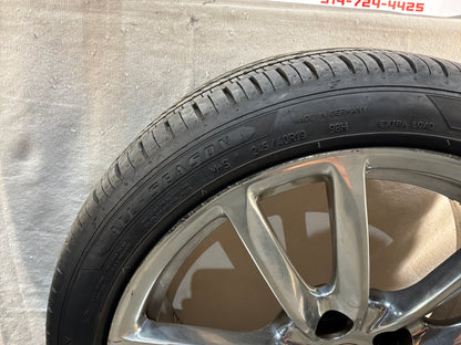 2014 Chevy SS Sedan Wheels Rim & Tires 19x8.5 & 19x9 275/35/19 245/40/19