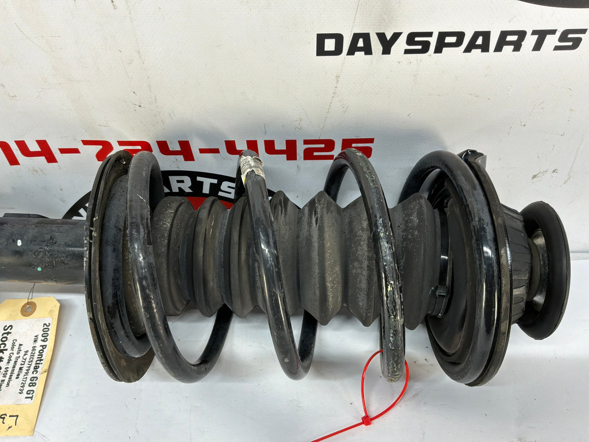 Front rh strut - Day's Parts Yard