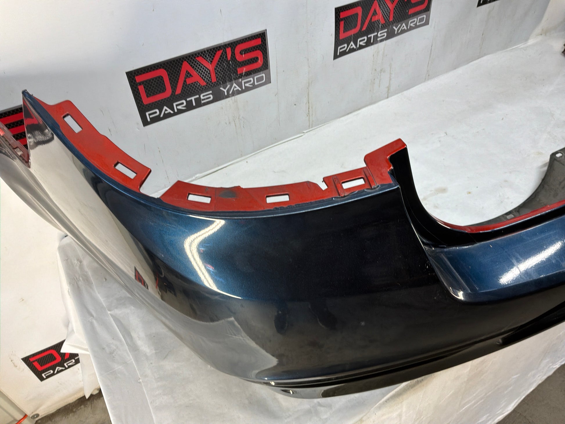 Rear bumper - Day's Parts Yard
