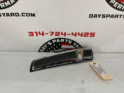2014 Chevy SS Sedan LH Driver Fender Side Marker Lights Tail Lamp OEM