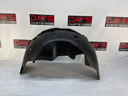 2002 Cadillac Escalade EXT RH Passenger Front Fender Wheel House Well Liner OEM