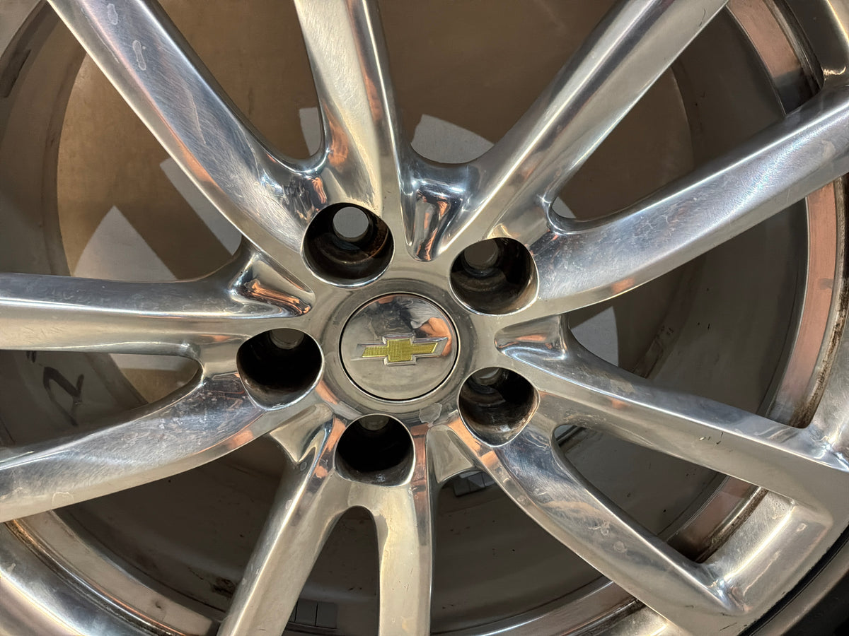 2014 Chevy SS Sedan Wheels Rim & Tires 19x8.5 & 19x9 275/35/19 245/40/19